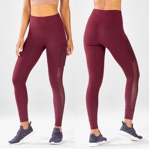 Fabletics On-The-Go High Waisted Powerhold Leggings